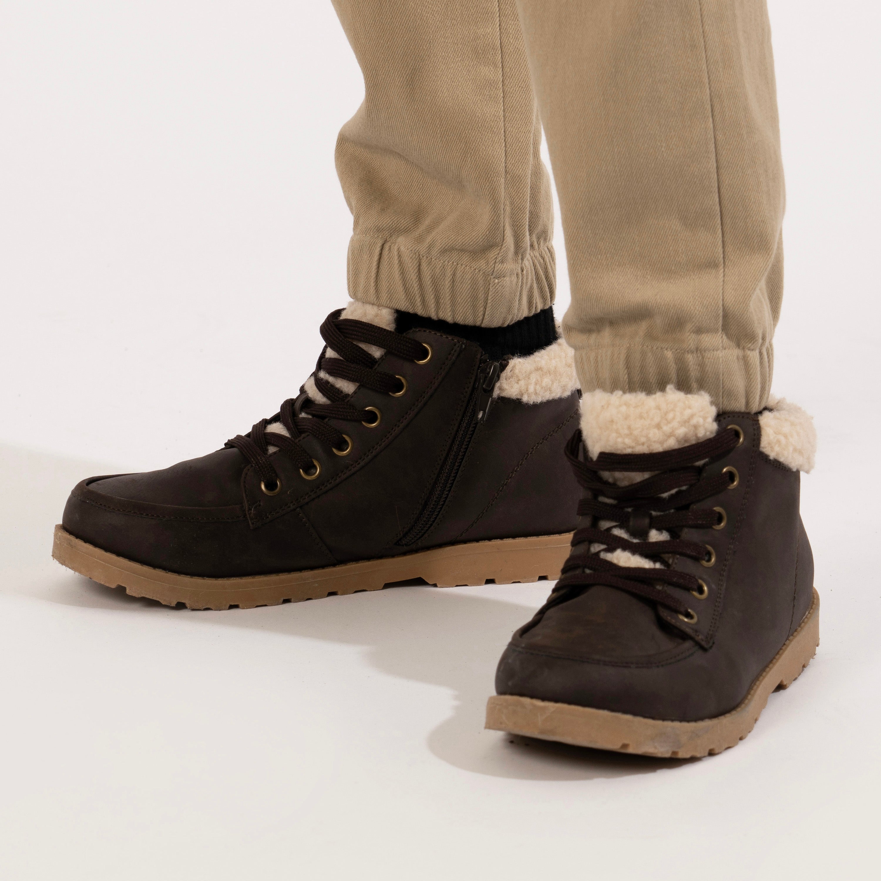 KIDPIK Boys Boys: Sherpa Hiker Boot Sizes: Toddler Youth